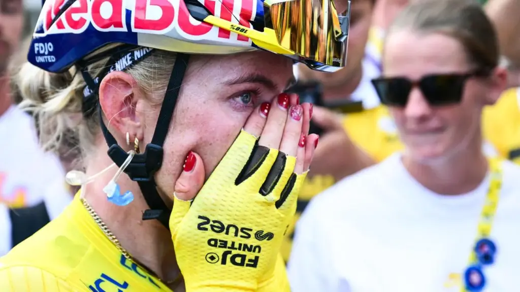Tour de France Frauen 2024: Demi Vollering gewinnt Gesamtwertung - Sport - SZ.de